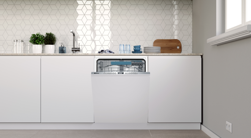 Cocina contemporánea con lavavajillas totalmente integrado